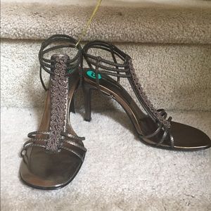 Nine West brown heels
